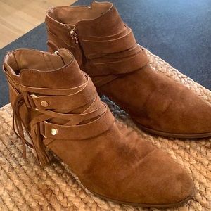 Franco Sarto Gonzales Leather booties Size 9